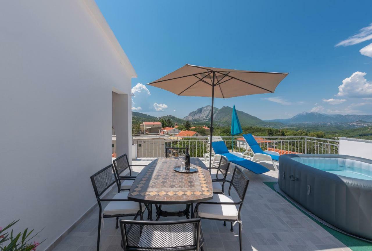 Panoramico Apartment, Private Jacuzzi 布雷拉 外观 照片